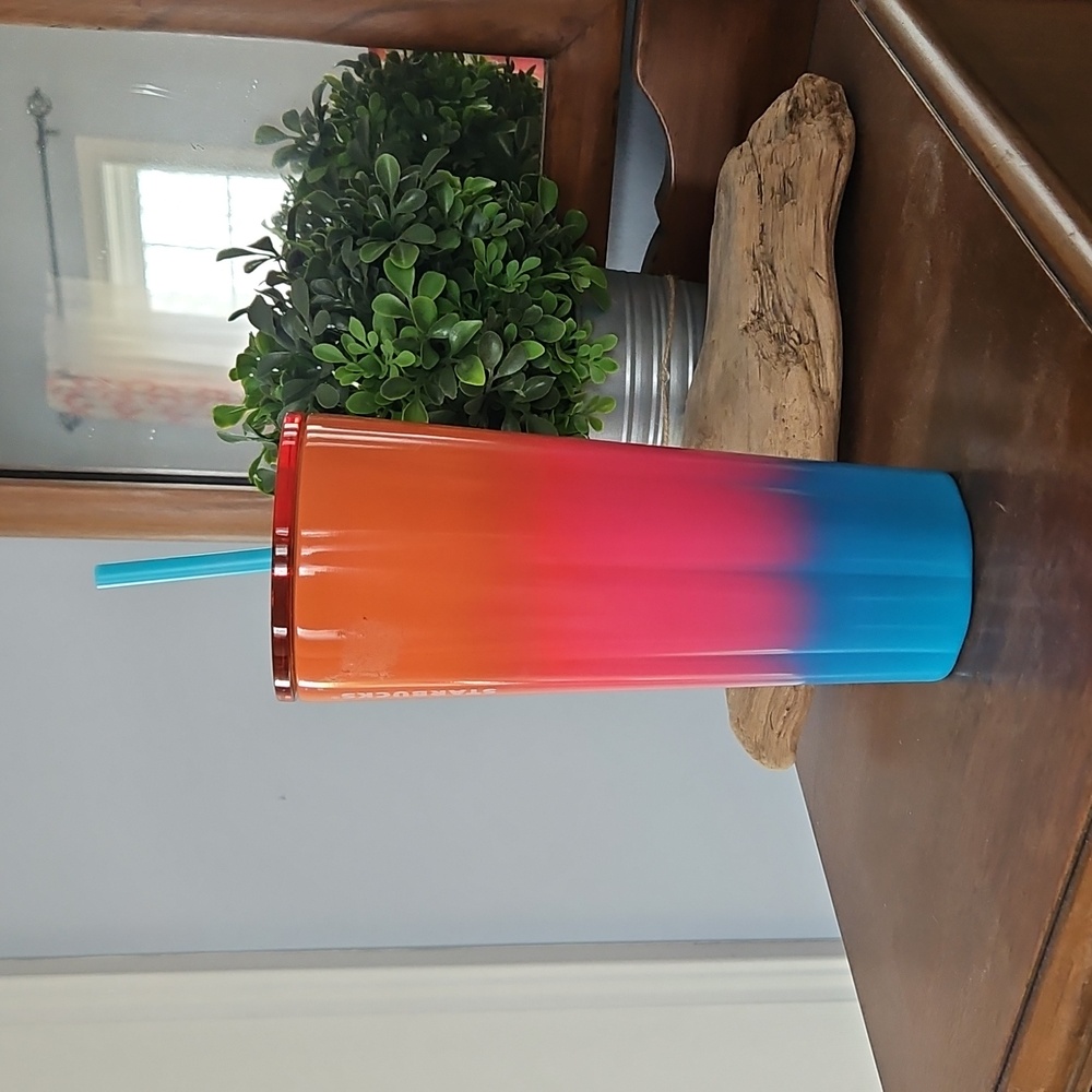 Starbucks gradient sunset 771mL tumbler with straw